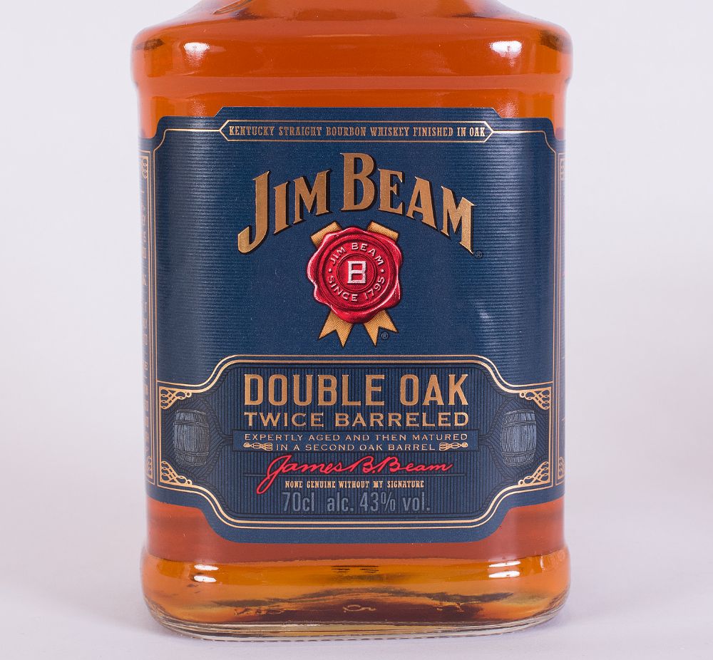 Jim Beam Double Ireland Whiskey Glasses & Oak Art 2 Dolan\'s Auction | Bourbon Whiskey House